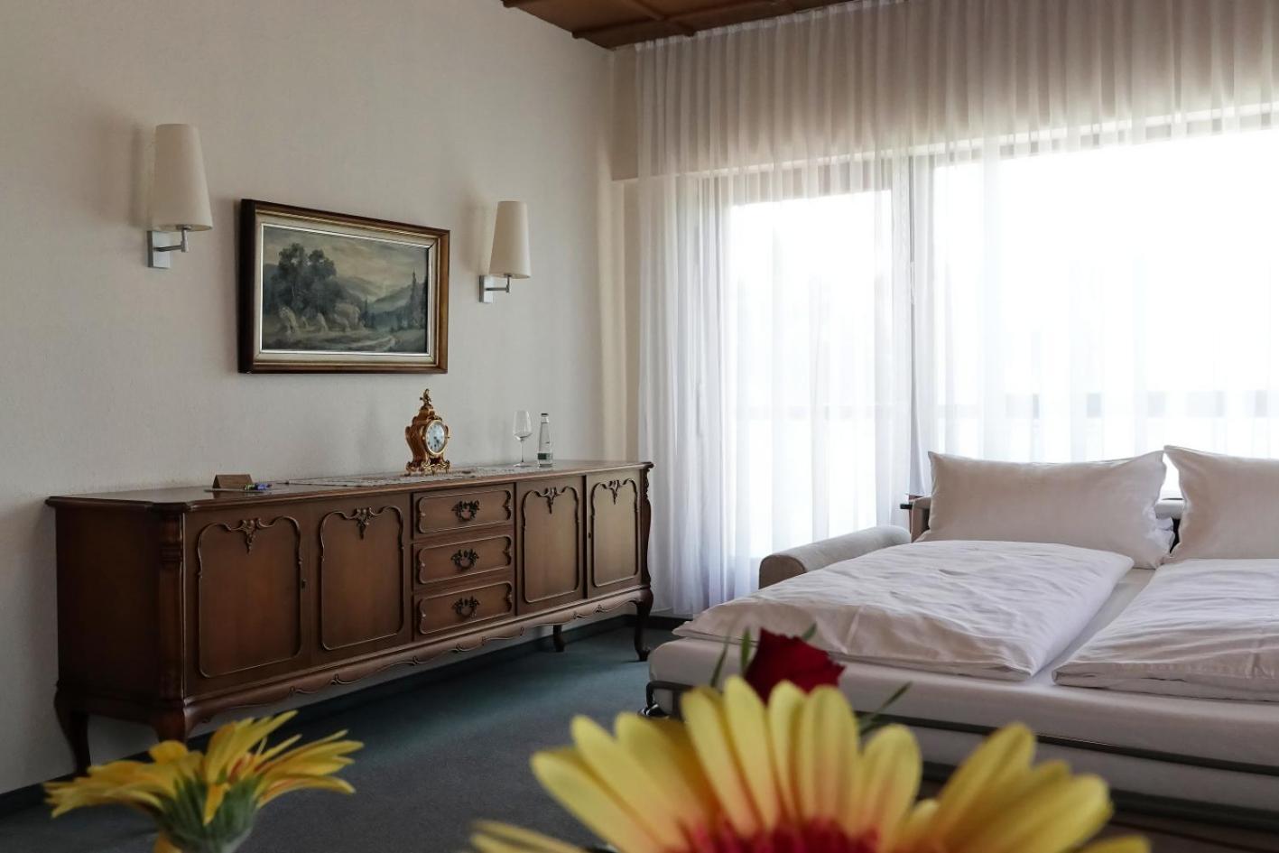 Hotel-Restaurant Zum Kirschbaum Rottendorf Экстерьер фото